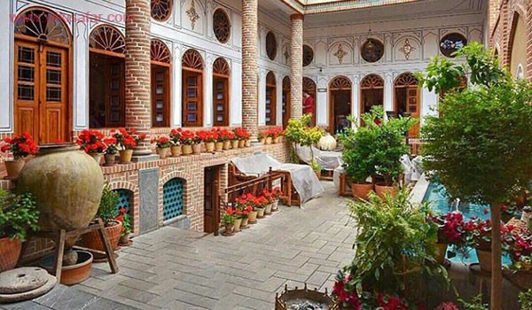 Toranj Food Complex : Oriental Restaurant In Heart Of Isfahan