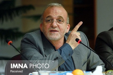 صنایع دستی در بستر گردشگری گسترش پیدا کند