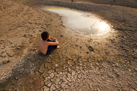 Isfahani farmers victims of water shortage