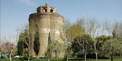 Isfahan Pigeon towers: Persian Luxury Accommodations for Pigeon