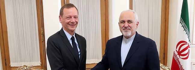 France Seeking to Ease US Economic Pressure on Iran