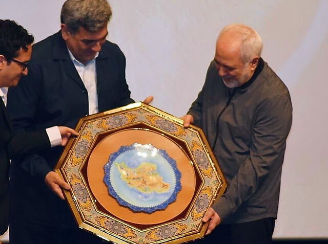 Being sanctioned for defending Iranians my greatest honor: Zarif