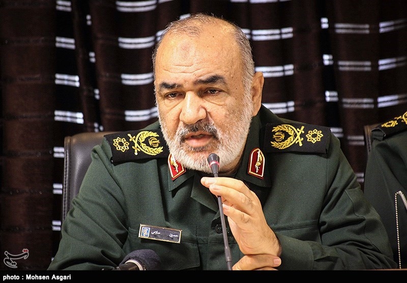 IRGC Cmdr calls for making Iran independent of foreigners