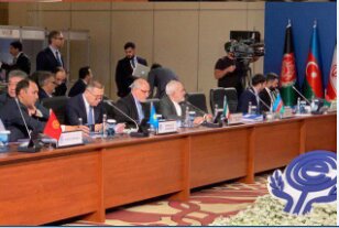 ECO trade-related arrangements of great importance to Iran: Zarif