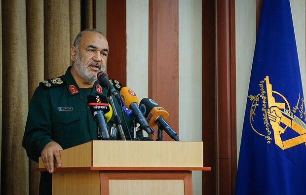 Iranian nation once again slapped US in the face: IRGC chief