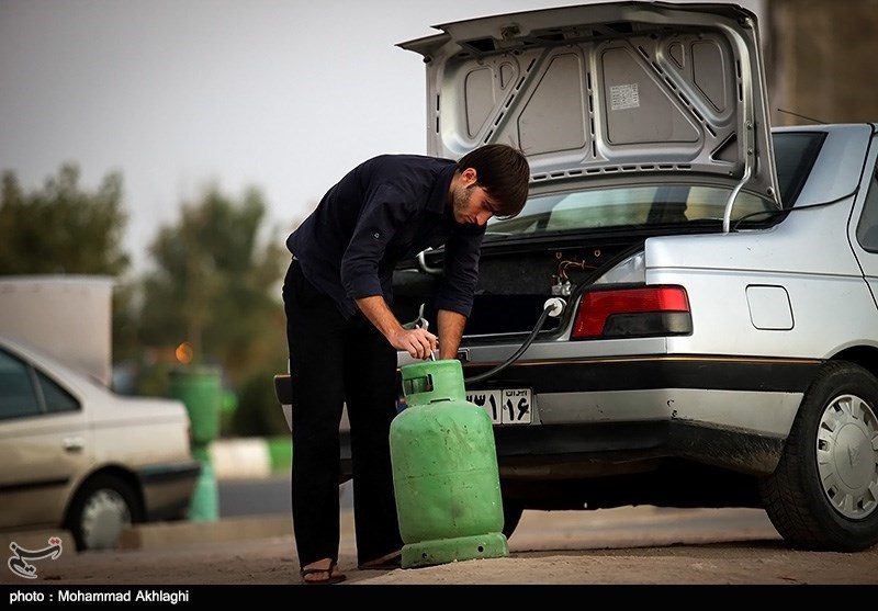اما و اگرهای ماجرای کمبود گاز مایع در اصفهان؛ خودروها ۷۰ درصد گاز مایع تولید اصفهان را می‌بلعند