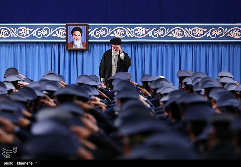 Iran Should Get Strong to Avert War: Leader