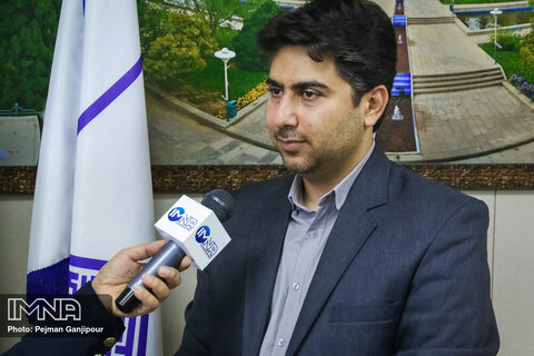 اصفهان در بحث کرونا معین هیچ شهر و استانی نیست