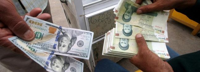 Dollar Dips 4% in Tehran