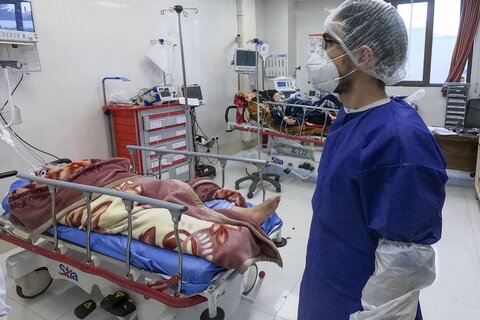 ۷۰۰ بیمار مبتلا به کرونا در اصفهان بستری هستند/۹۱ آزمایشگاه تست کرونا می‌گیرند