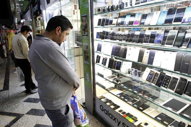 موبایل بخریم یا نخریم؟