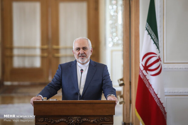 Iran-Russia coop. contract updated: Zarif