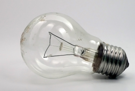 طراحی بد لامپ ها باعث ایجاد آلودگی نوری می شود