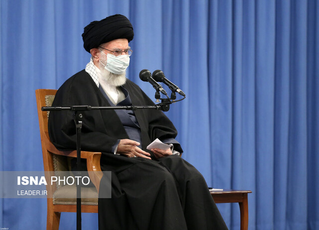 Female martyrs, disabled veterans peaks of honor for Islamic Republic: Supreme Leader