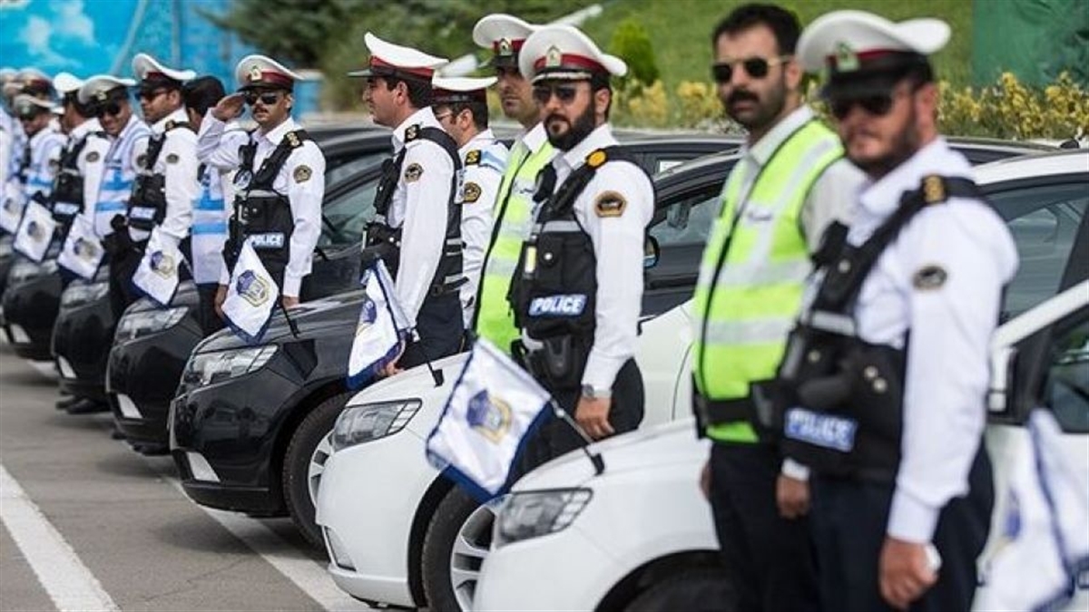 آماده باش گشت های پلیس راه اصفهان در ایام پایانی سال