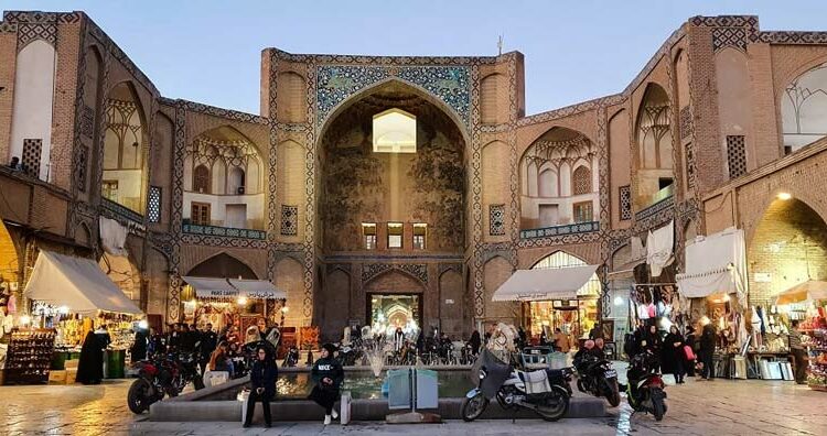 قابلیت تبدیل بازار سنتی اصفهان به یک بازار مدرن