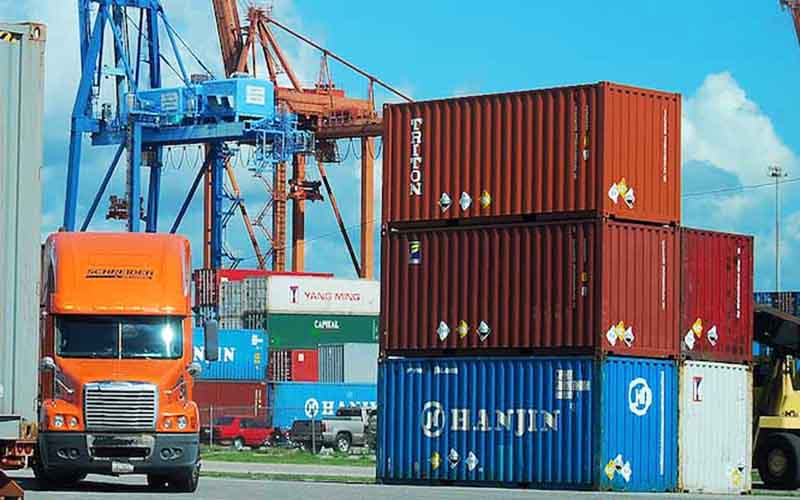 Iran’s monthly foreign trade rises about 48%