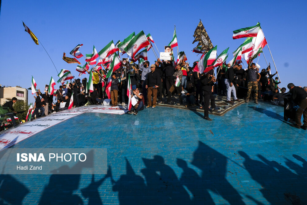 مردم آگاه توطئه دشمنان را خنثی کردند