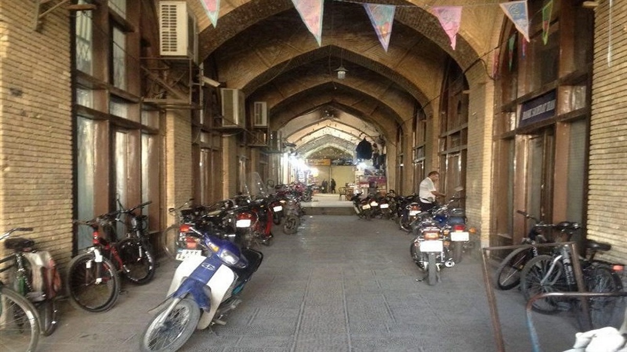 ورود موتورسیکلت به میدان امام (ره) ممنوع می‌شود