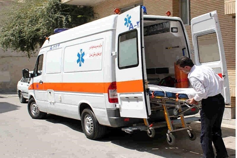 ۶۰ دستگاه آمبولانس در اصفهان زمین‌گیر شده است
