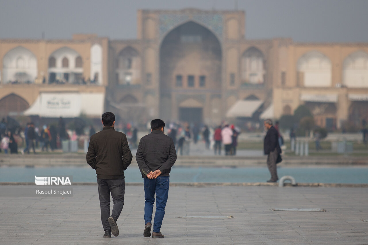 ادامه تعطیلی مدارس اصفهان و چند شهرستان برای دوشنبه ۱۳ آذرماه