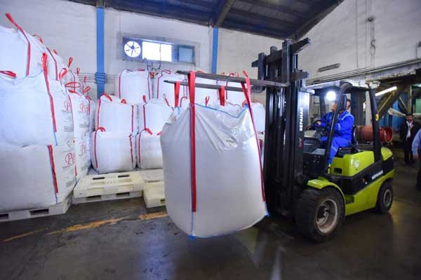 Petchem output rises 7% in 6 months yr/yr