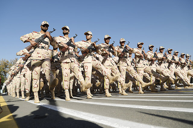 بهره مندی قهرمانان ورزشی از معافیت سرباز قهرمان