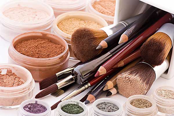 A Beginner’s Guide To Makeup Do’s and Dont’s