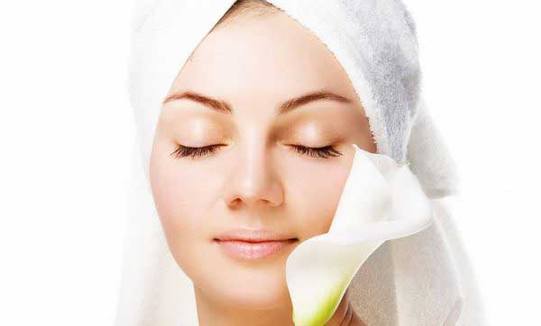 ۱۰ skin care secrets for healthier-looking skin
