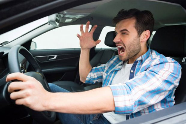 عم کنترل خشم در رانندگی و پایانی شوم