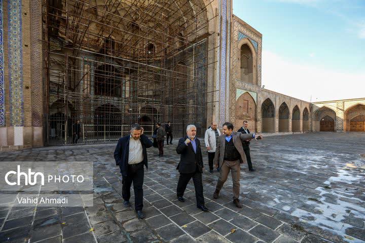 داربست‌های گنبد مسجدجامع قزوین پس از ۶۰ سال برچیده می شوند