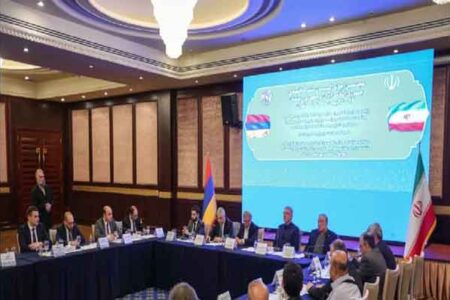Iran, Armenia ink 19 co-op documents during 18th Joint Economic Committee meeting