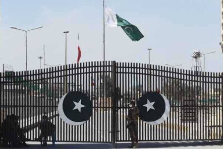 Rimdan-Gabd border crossing to remain open 24/7: Pakistaini envoy