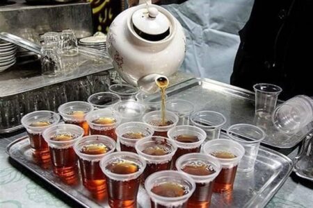 حذف لیوان یکبارمصرف و تحویل لیوان شیشه‌ای جهت پذیرایی محرم