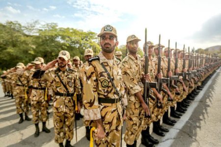 سربازان برای اعزام آماده شوند 