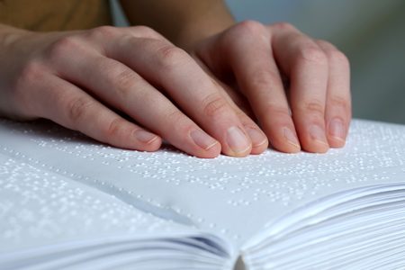 روز جهانی نابینایان (عصای سفید) گرامی باد 