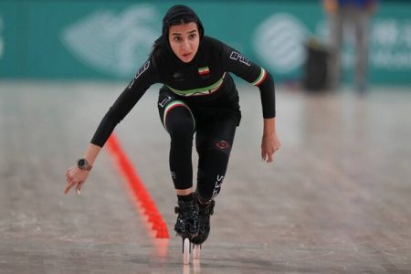 دختران اسکیت سوار اصفهانی موفق به ۷ نشان رنگارنگ شدند