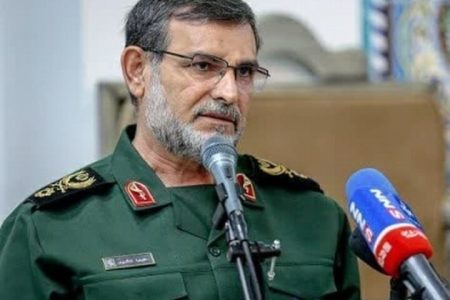 IRGC Navy chief says “no white flag shall fly” against hostile forces