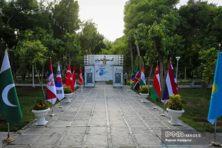 کوچه آشتی ویترین دیپلماسی شهری