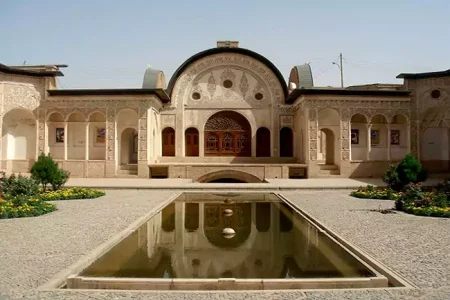 اصفهان در امان
