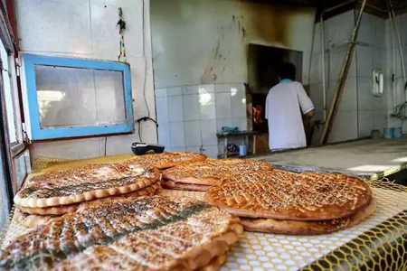 نان یک لقمه گران  