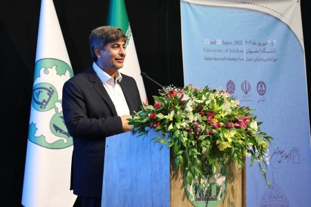 تحقق موفقیت‌های فولاد مبارکه از طریق اقدامات پژوهش‌محور