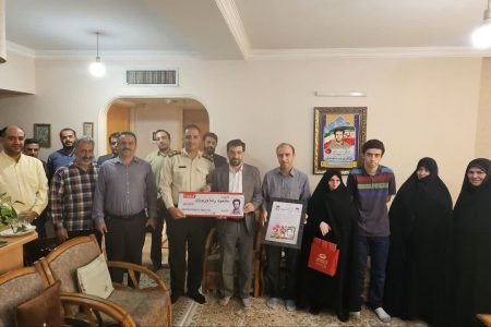 شهدا چراغ‌های همیشه فروزان مسیر خدمتگزاری هستند