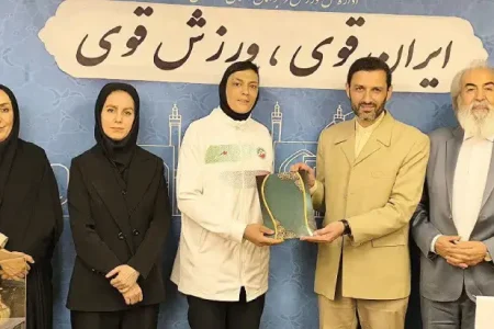 نشستی برای قدردانی و همفکری