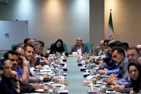 نشست هم‌اندیشی با هدف رفع مشکلات پرونده‌های مالیاتی در اصفهان
