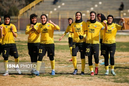 سپاهان اصفهان میزبان بی رحم یاسام کردستان