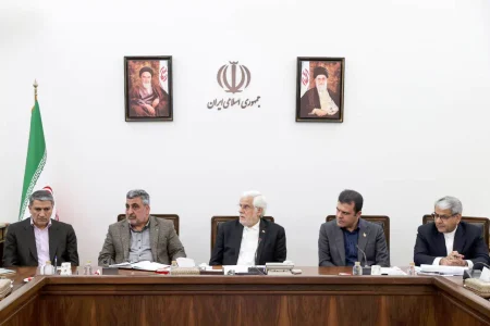 تاکید دکتر عارف بر رعایت اصول اخلاقی، امنیت و حریم خصوصی رعایت در به‌کارگیری هوش مصنوعی