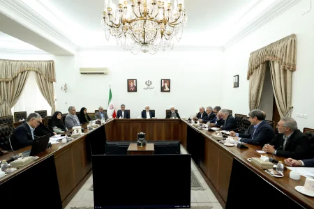 ساماندهی دانشگاه‌های بزرگ نیازمند همکاری دولت و قوه قضاییه