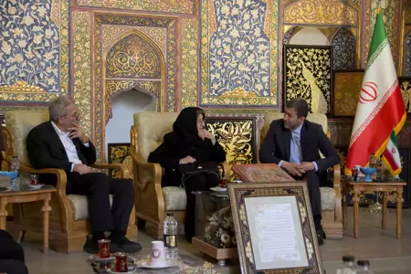 تبدیل منطقه یک اصفهان به قطب فرهنگی بی‌نظیر