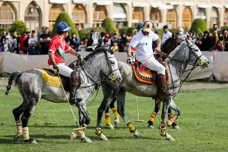 اصفهان قطب چوگان جهان شود